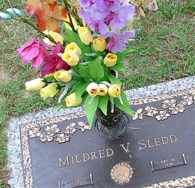 Mildred V. Sledd, Find a grave on Sysoon Mildred V. Sledd on Sysoon