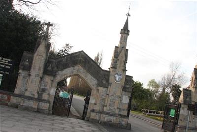 Morden Cemetery on Sysoon