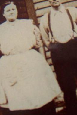 Myrtle J. "Myrt" Vining McNeal on Sysoon