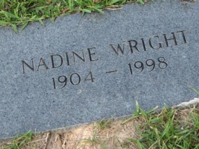 Nadine Wright on Sysoon