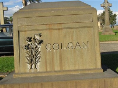 Neil Robert Colgan on Sysoon