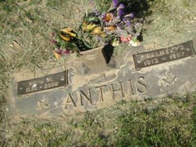 Neva M. Anthis on Sysoon