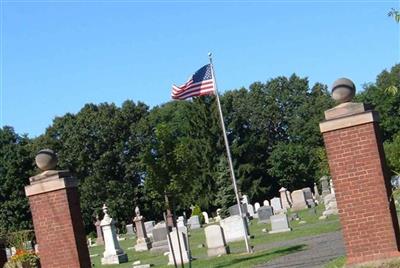 New Center Cemetery on Sysoon