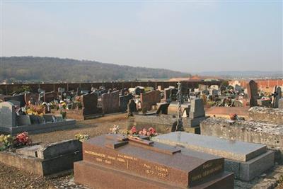 Nointel New Cemetery on Sysoon