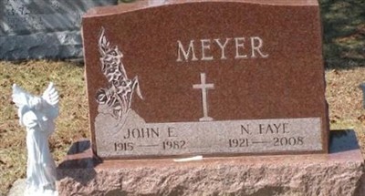 Nola Faye Mauller Meyer on Sysoon