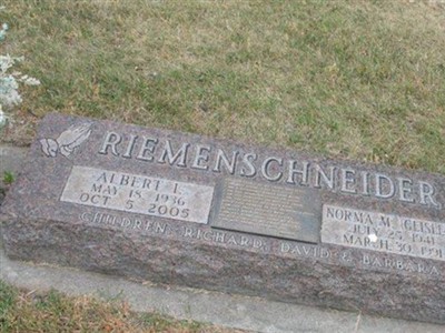 Norma Riemenschneider on Sysoon