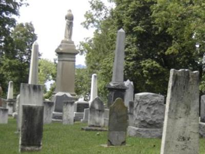 Oak Glen Cemetery on Sysoon