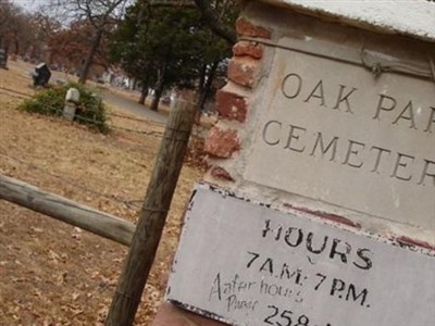 Oak Park Cemetery on Sysoon