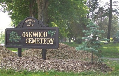Oakwood Cemetery on Sysoon