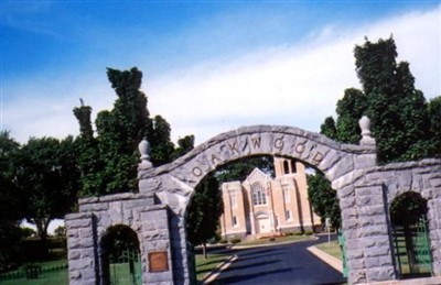 Oakwood Cemetery on Sysoon