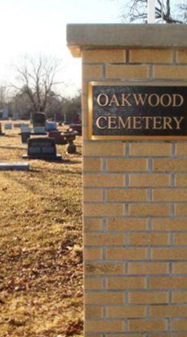 Oakwood Cemetery on Sysoon