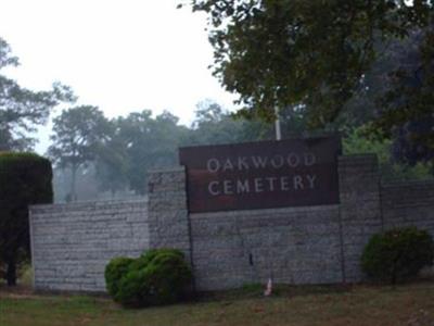 Oakwood Cemetery on Sysoon