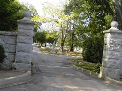 Oakwood Cemetery on Sysoon