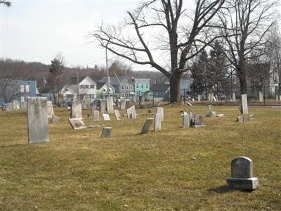 Old Lansingburgh Cemetery on Sysoon