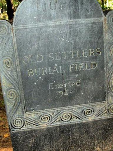 Old Settlers Burial Yard on Sysoon