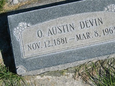 Oliver Austin Devin on Sysoon