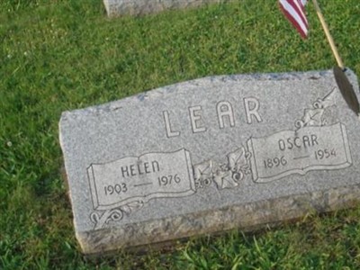 Oscar Lear on Sysoon