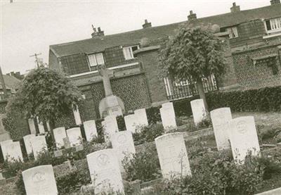 Oudenaarde Cemetery on Sysoon