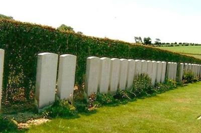 Ovillers New Communal Cemetery on Sysoon