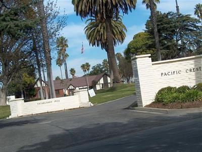 Pacific Crest Cemetery on Sysoon