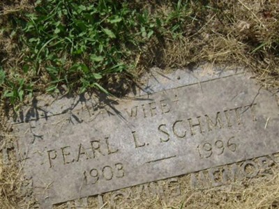 Pearl L Schmitt on Sysoon