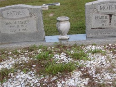 Pearlie M. Jenkins Taylor on Sysoon