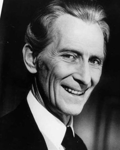 Peter Cushing on Sysoon