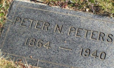 Peter N. Petersen on Sysoon