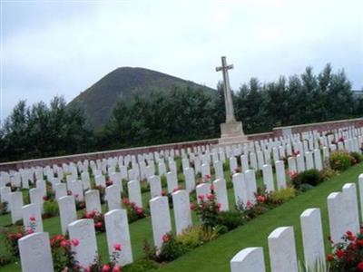 Philosophe Military Cemetery, Mazingarbe on Sysoon
