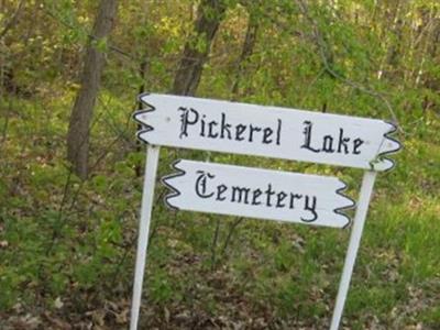 Pickerel Lake Cemetery on Sysoon