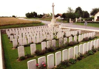 Picquigny British Cemetery on Sysoon