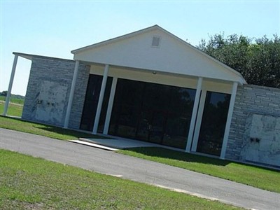 Pinecrest Memorial Gardens on Sysoon