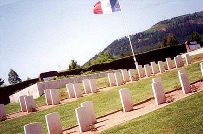 Plaine French National Cemetery on Sysoon