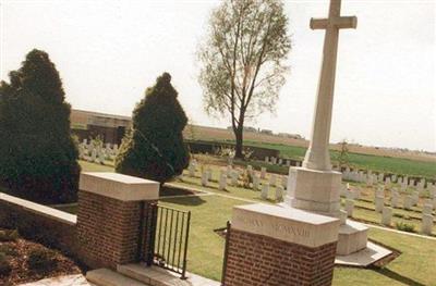 La Plus Douve Farm Military Cemetery on Sysoon