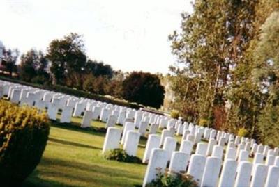 Pont d`Achelles Military Cemetery on Sysoon