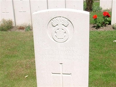Private Trevor Arnold Thomas on Sysoon