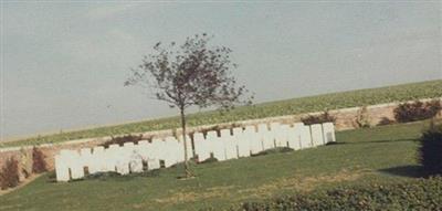 Quietiste Military Cemetery on Sysoon