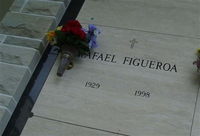 Rafael Figueroa on Sysoon