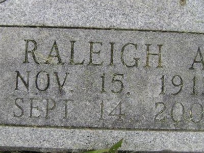 Raleigh E Hitt, Jr on Sysoon