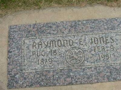 Raymond E. Jones on Sysoon