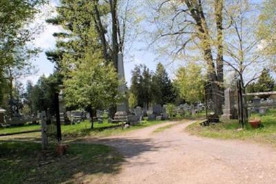 Redwood Cemetery on Sysoon