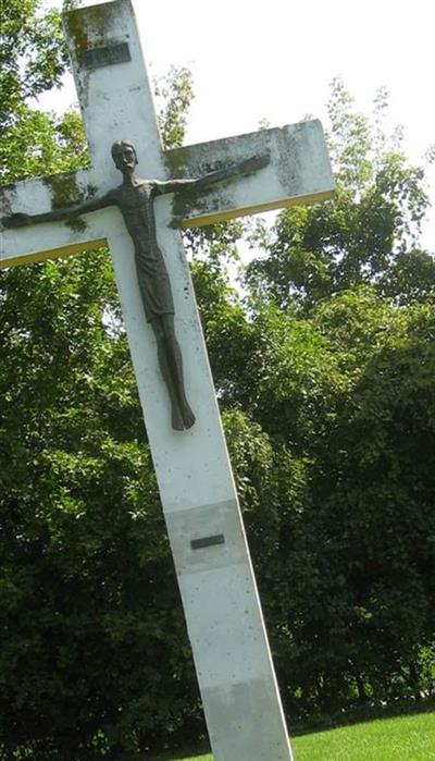 Resurrection Cemetery on Sysoon