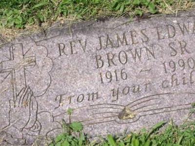 Rev James Edward Brown, Sr on Sysoon