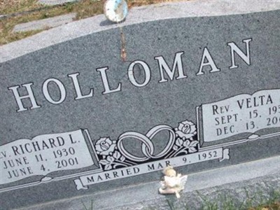 Rev Velta A Holloman on Sysoon