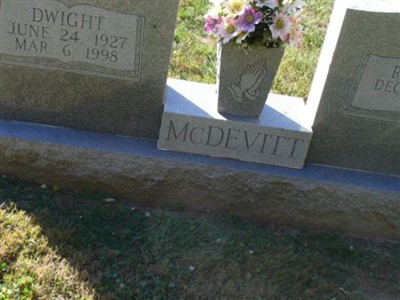 Reva W McDevitt on Sysoon