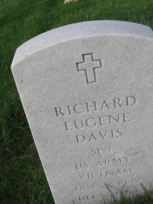 Richard Eugene Davis on Sysoon