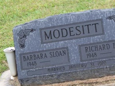 Richard Eugene Modesitt, Jr on Sysoon