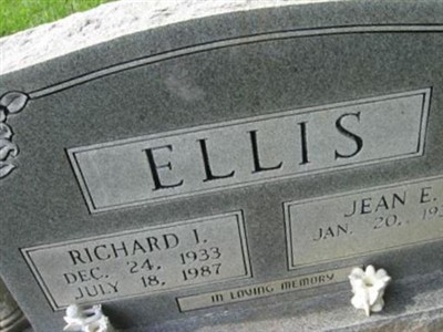 Richard I. Ellis on Sysoon