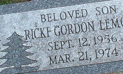 Ricki Gordon Lemon on Sysoon
