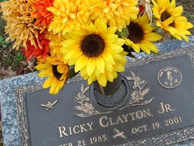 Ricky Clayton, Jr on Sysoon